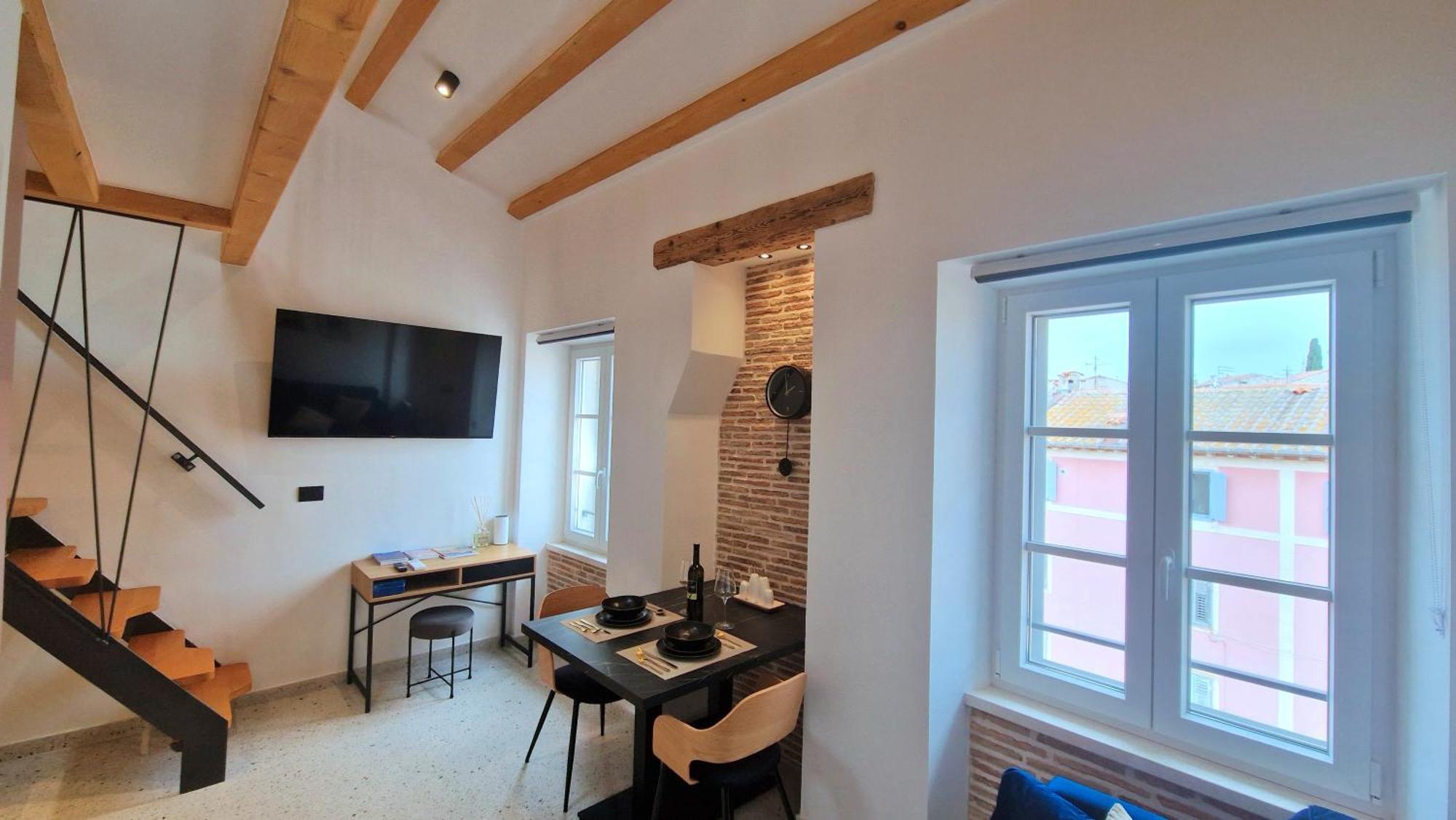Duo Studio Apartment #1 Ровин Екстериор снимка